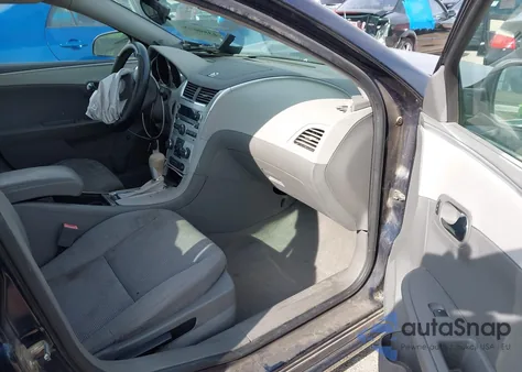 2011 Chevrolet Malibu Ls z USA, uszkodzony, nr VIN 1G1ZB5E14BF128993